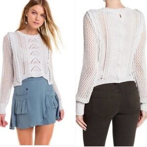 Wildfox Knit Chunky Cropped Long Sleeve Sweater Cozy Warm